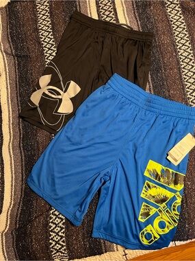NWT boys athletic shorts bundle size L